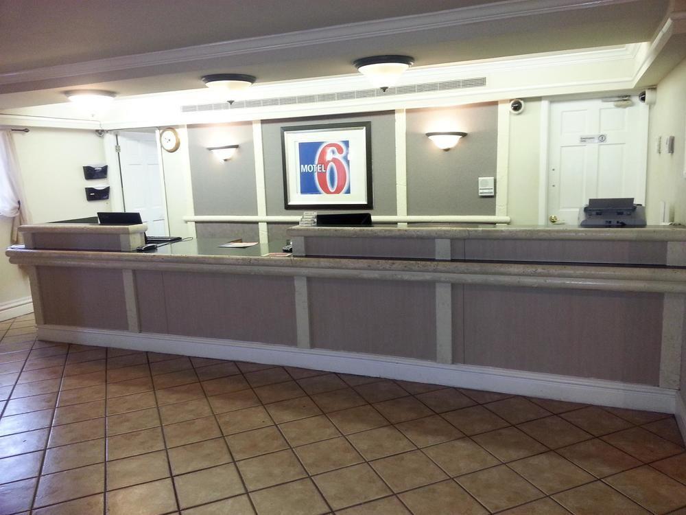 Motel 6-Monroe, La Eksteriør billede
